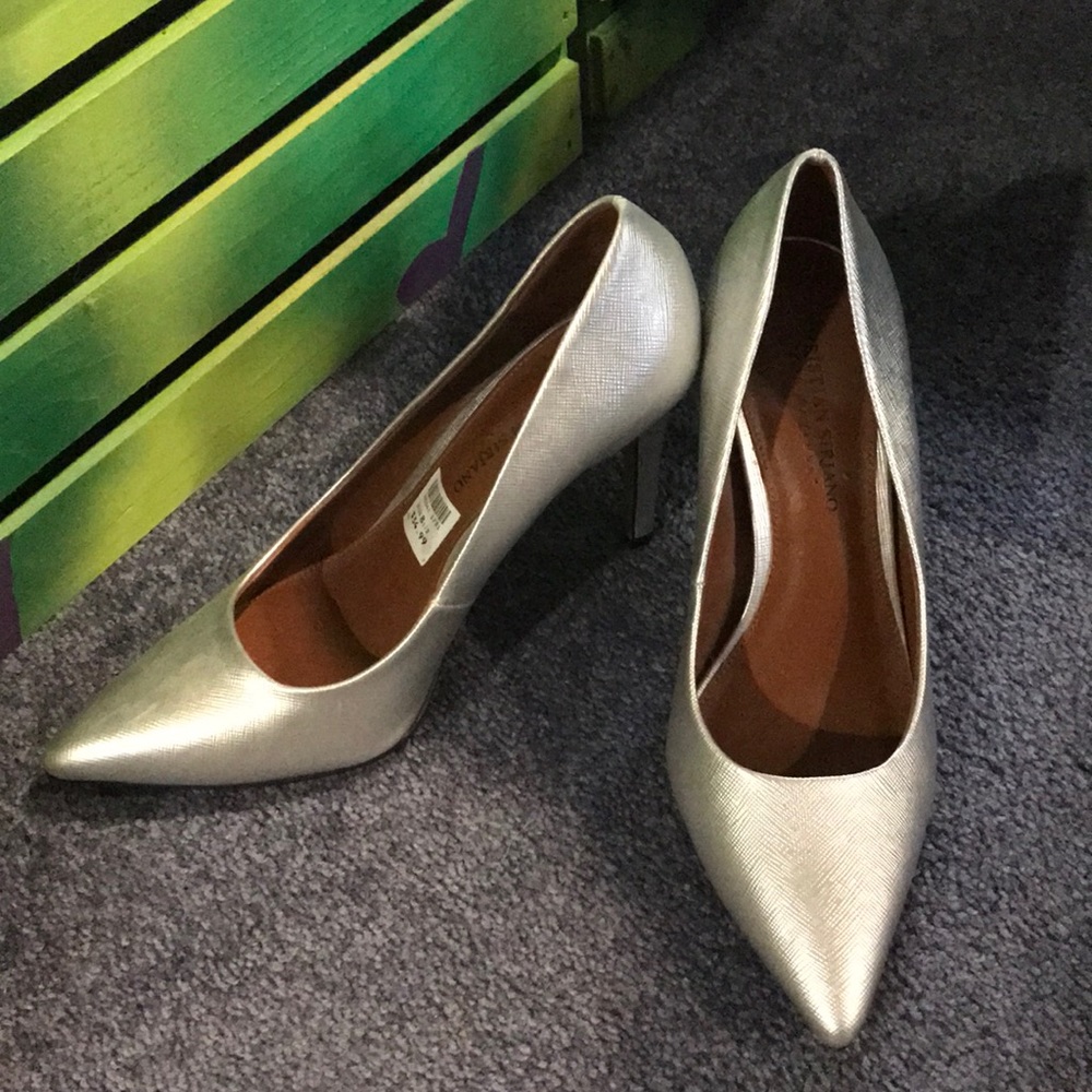 Christian Siriano size 8.5 silver heels